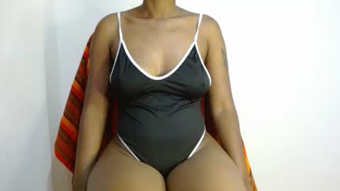 Snapshot of choco_sweee chatting on March 2025 04:51:02 AM Maddie online show from March 2025 04:51:02 AM