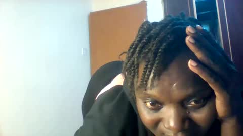 chocobabe002 online show from January 2026 06:01:01 PM