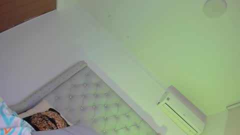 chocobunny1 online show from November 2025 12:27:02 PM