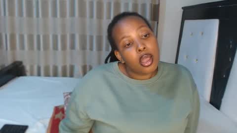 chocolatabig online show from February 2026 07:25:02 PM