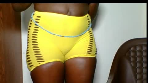 chocolate queen25 online show from November 2025 03:44:02 PM