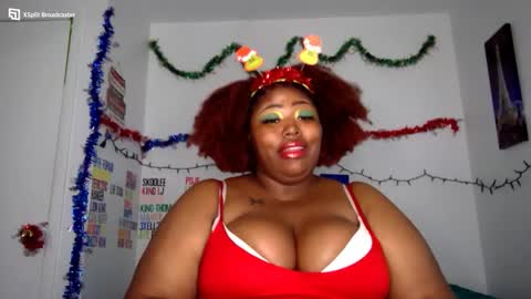 Snapshot of chocolatebunnyxx69 chatting on December 2024 12:44:01 AM Melina online show from December 2024 12:44:01 AM