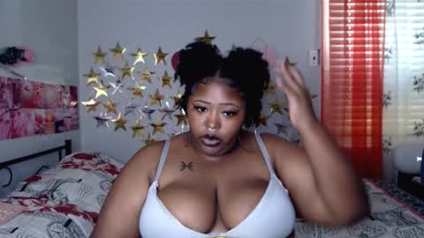 Snapshot of chocolatebunnyxx69 chatting on October 2025 07:03:02 PM Melina online show from October 2025 07:03:02 PM