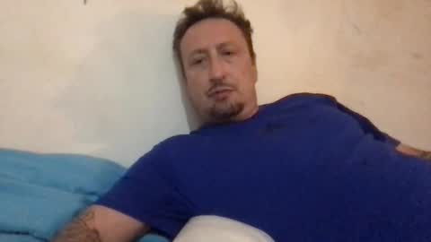 chowlabraiz38 online show from February 2026 11:42:01 AM