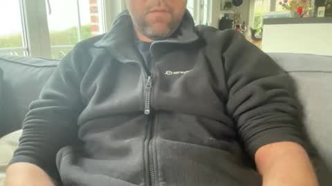 chris13abcd online show from February 2026 08:51:01 AM