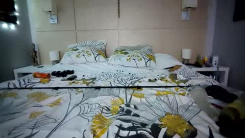 chris179122 online show from December 2024 06:23:02 PM