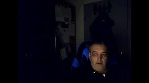 Chris online show from October 2025 03:56:02 AM