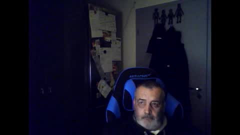 Chris online show from December 2025 07:58:02 AM