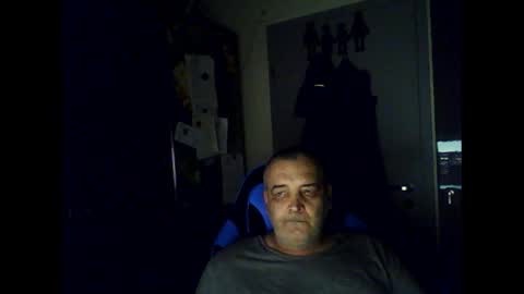 Chris online show from April 2026 03:39:01 AM