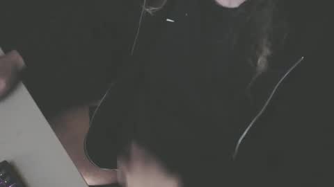 Chris online show from November 2025 06:08:01 AM