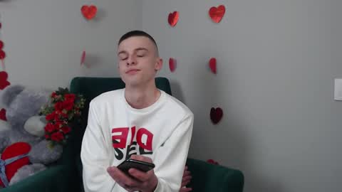   Chris Brown  online show from February 2025 12:37:01 AM