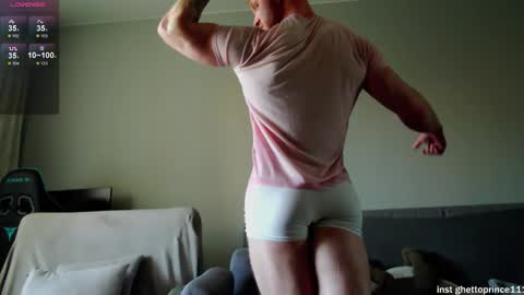 redhead thief of sausages and hearts online show from October 2025 06:25:02 AM