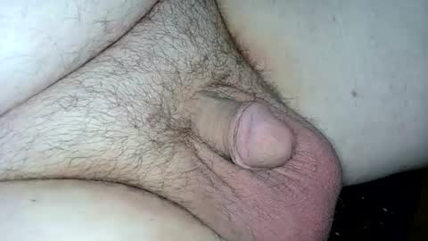 chris_loves_to_please online show from August 2026 04:39:01 AM