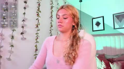 Snapshot of chris_velvet chatting on March 2026 08:37:01 PM Chris online show from March 2026 08:37:01 PM