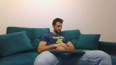 Snapshot of chrisaron chatting on February 2025 07:16:02 PM chrisaron online show from February 2025 07:16:02 PM