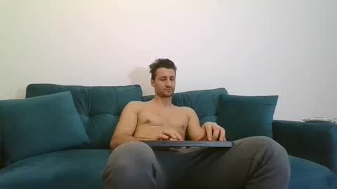 Snapshot of chrisaron chatting on February 2025 04:24:02 PM chrisaron online show from February 2025 04:24:02 PM