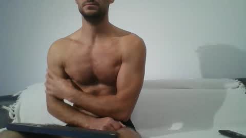 Snapshot of chrisaron chatting on October 2025 04:26:01 AM chrisaron online show from October 2025 04:26:01 AM