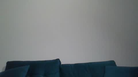 Snapshot of chrisaron chatting on November 2025 04:07:01 AM chrisaron online show from November 2025 04:07:01 AM