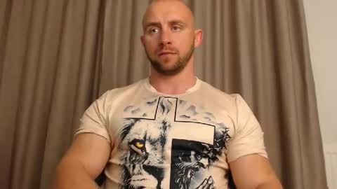 chrisbigbiceps online show from May 2026 06:13:01 PM