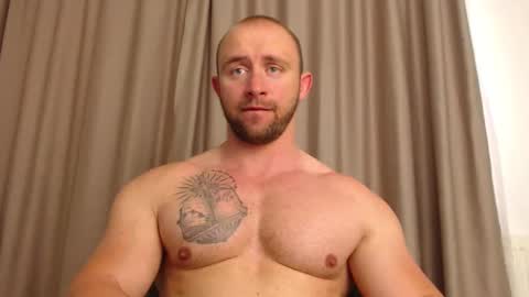 Snapshot of chrisbigbiceps chatting on May 2026 03:31:02 PM chrisbigbiceps online show from May 2026 03:31:02 PM