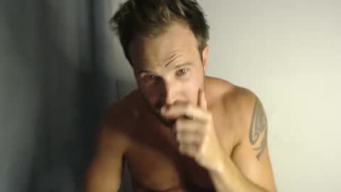 Chris Hemsworth online show from February 2026 07:50:02 PM