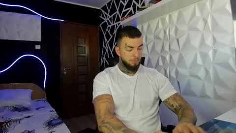 Chris Jordan online show from October 2025 08:02:02 AM