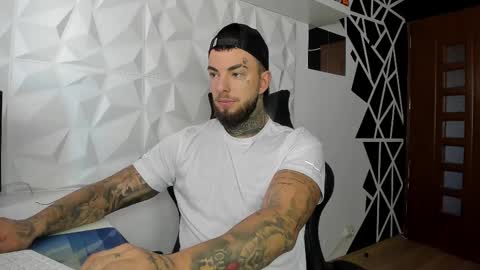 Chris Jordan online show from October 2025 08:00:02 AM