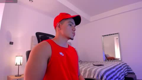 chrismorgan24 online show from November 2025 08:21:01 PM