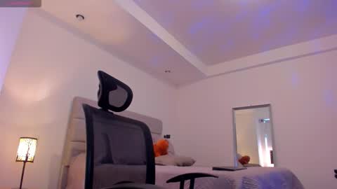 chrismorgan24 online show from March 2026 08:56:02 PM