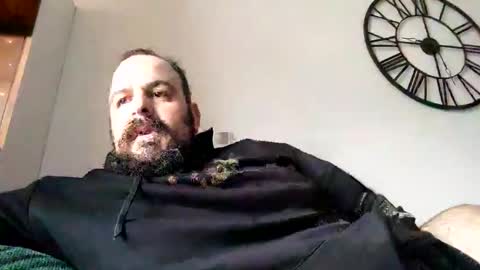 chris  ole online show from December 2025 07:28:01 AM
