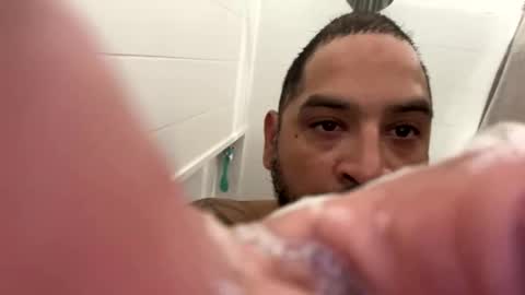 chrisr4203 online show from December 2025 01:12:02 AM