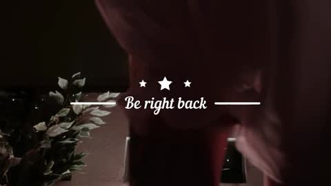 chriss_foxx online show from April 2026 03:33:02 PM