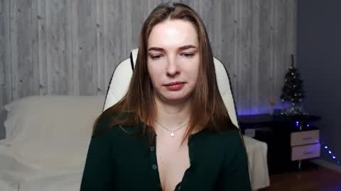 Snapshot of chrisssstaylor chatting on December 2024 09:39:01 AM Christi online show from December 2024 09:39:01 AM