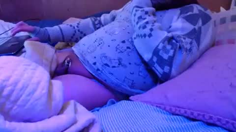 ChrisstyAnneCD online show from December 2025 09:03:01 AM