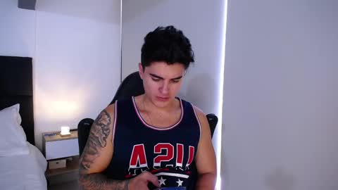 Snapshot of christianvalenzia chatting on January 2025 04:19:01 PM Christian online show from January 2025 04:19:01 PM
