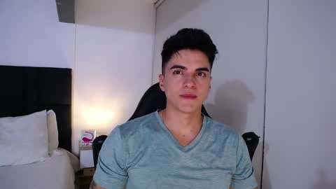 Snapshot of christianvalenzia chatting on February 2025 11:59:02 PM Christian online show from February 2025 11:59:02 PM