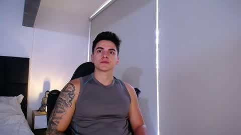 Snapshot of christianvalenzia chatting on March 2025 02:01:02 PM Christian online show from March 2025 02:01:02 PM