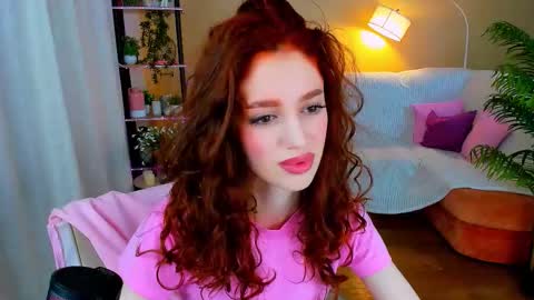 christinaconteeree online show from October 2025 11:20:02 AM