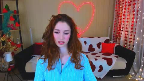 Snapshot of christinaconteeree chatting on February 2026 12:03:01 PM christinaconteeree online show from February 2026 12:03:01 PM