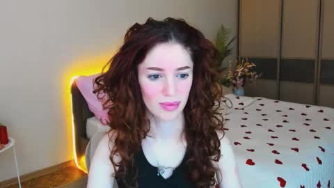 Snapshot of christinaconteeree chatting on April 2026 03:15:01 AM christinaconteeree online show from April 2026 03:15:01 AM