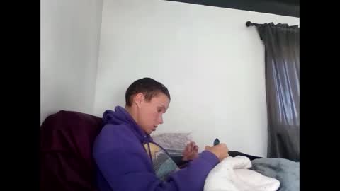 Snapshot of christinasaunters chatting on January 2025 07:00:01 PM Christina Saunters online show from January 2025 07:00:01 PM