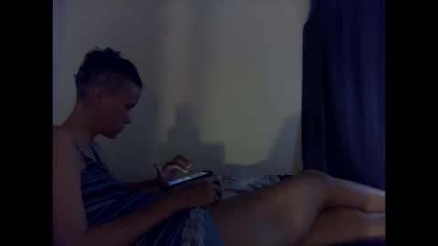 Snapshot of christinasaunters chatting on October 2025 04:01:02 AM Christina Saunters online show from October 2025 04:01:02 AM