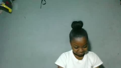 christine985 online show from October 2025 03:51:01 PM