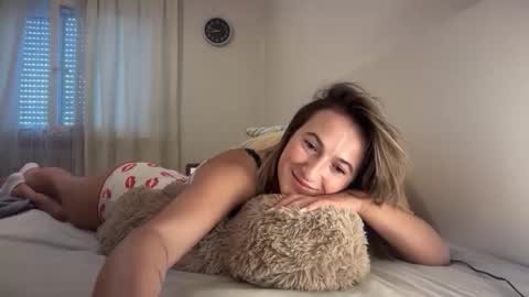 Snapshot of christine_666 chatting on October 2025 01:57:02 PM Christine online show from October 2025 01:57:02 PM