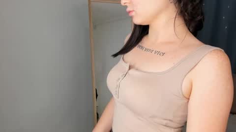 ChristinaChris online show from September 2025 09:09:02 AM