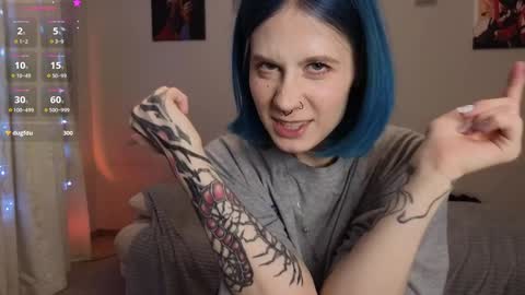 Snapshot of christy_memeow chatting on January 2025 10:06:01 PM christy memeow online show from January 2025 10:06:01 PM