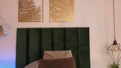 Christy online show from September 2025 06:08:01 PM