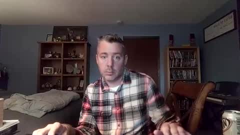 Snapshot of chrisw8121 chatting on November 2025 10:09:02 PM chrisw8121 online show from November 2025 10:09:02 PM