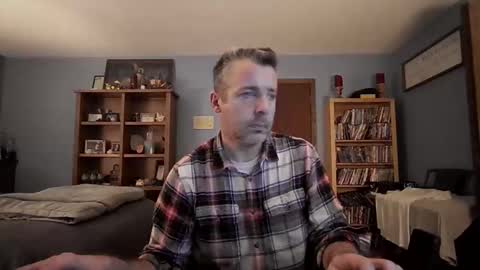 Snapshot of chrisw8121 chatting on February 2026 05:04:01 AM chrisw8121 online show from February 2026 05:04:01 AM