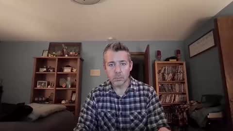 Snapshot of chrisw8121 chatting on February 2026 12:09:01 AM chrisw8121 online show from February 2026 12:09:01 AM